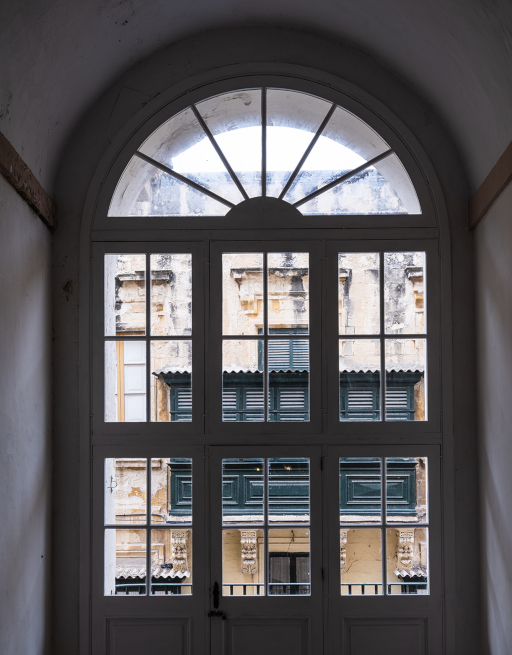 Univ. Malta, balcony